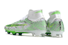 Carregar imagem no visualizador da galeria, Nike Feminina Air Zoom Superfly 9 FG Elite - Verde