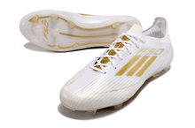 Carregar imagem no visualizador da galeria, Adidas F50 Elite FG - Branco Dourado