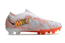 Carregar imagem no visualizador da galeria, Nike Feminina Air Zoom Mercurial Vapor 15 FG Elite - Laranja