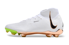 Carregar imagem no visualizador da galeria, Nike Feminina Phantom Luna Elite FG - Golden Pack