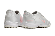 Carregar imagem no visualizador da galeria, Nike Total 90 Society - Branco Rosa