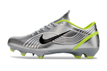 Carregar imagem no visualizador da galeria, Nike Mercurial Vapor FG R9