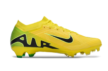 Carregar imagem no visualizador da galeria, Nike Feminina Air Zoom Mercurial Vapor 15 FG Elite - Amarelo