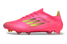 Carregar imagem no visualizador da galeria, Adidas Feminina F50 Elite FG - Rosa