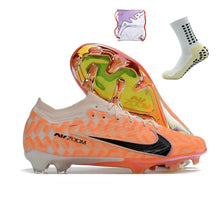 Carregar imagem no visualizador da galeria, Nike Air Zoom Mercurial Vapor 15 FG Elite - United Pack