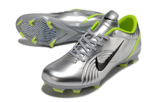 Carregar imagem no visualizador da galeria, Nike Mercurial Vapor FG R9