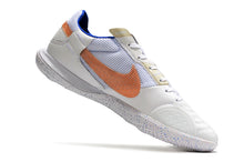 Carregar imagem no visualizador da galeria, Nike Street Gato Futsal - Branco