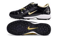 Carregar imagem no visualizador da galeria, Nike Total 90 Society - Preto Dourado