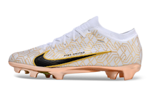 Carregar imagem no visualizador da galeria, Nike Feminina Air Zoom Mercurial Vapor 15 FG Elite - Golden Pack