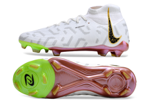 Carregar imagem no visualizador da galeria, Nike Phantom Luna Elite FG - Golden Pack