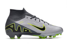 Carregar imagem no visualizador da galeria, Nike Feminina Air Zoom Superfly 9 FG Elite - Prata