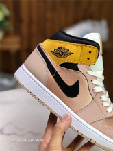 Carregar imagem no visualizador da galeria, Tênis Nike Air Jordan 1