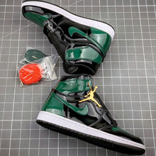 Carregar imagem no visualizador da galeria, Tênis Nike Air Jordan 1