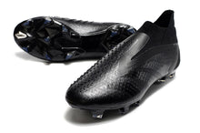 Carregar imagem no visualizador da galeria, Adidas Predator Accuracy + FG - Blakout