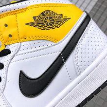 Carregar imagem no visualizador da galeria, Tênis Nike Air Jordan 1
