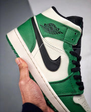 Carregar imagem no visualizador da galeria, Tênis Nike Air Jordan 1