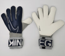 Carregar imagem no visualizador da galeria, LUVA NIKE VAPOR GRIP 3