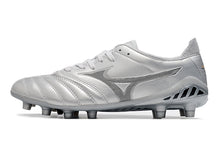 Carregar imagem no visualizador da galeria, Mizuno Morelia Neo III Pro FG - Prata