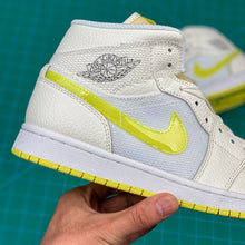 Carregar imagem no visualizador da galeria, Tênis Nike Air Jordan 1