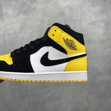 Carregar imagem no visualizador da galeria, Tênis Nike Air Jordan 1