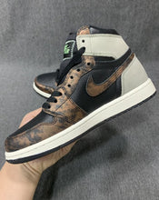 Carregar imagem no visualizador da galeria, Tênis Nike Air Jordan 1
