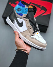 Carregar imagem no visualizador da galeria, Tênis Nike Air Jordan 1