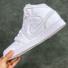 Carregar imagem no visualizador da galeria, Tênis Nike Air Jordan 1