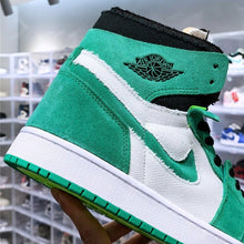 Carregar imagem no visualizador da galeria, Tênis Nike Air Jordan 1