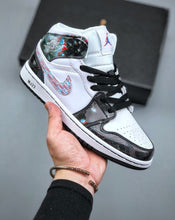 Carregar imagem no visualizador da galeria, Tênis Nike Air Jordan 1
