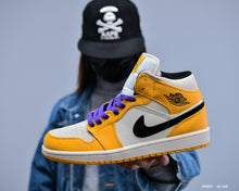 Carregar imagem no visualizador da galeria, Tênis Nike Air Jordan 1