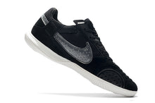 Carregar imagem no visualizador da galeria, Nike Street Gato Futsal - Preto Branco