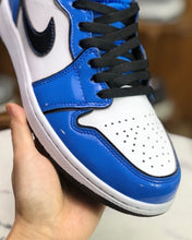 Carregar imagem no visualizador da galeria, Tênis Nike Air Jordan 1