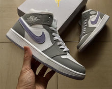 Carregar imagem no visualizador da galeria, Tênis Nike Air Jordan 1