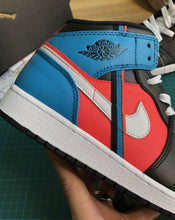 Carregar imagem no visualizador da galeria, Tênis Nike Air Jordan 1