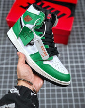 Carregar imagem no visualizador da galeria, Tênis Nike Air Jordan 1