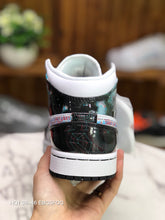 Carregar imagem no visualizador da galeria, Tênis Nike Air Jordan 1