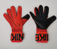 Carregar imagem no visualizador da galeria, LUVA NIKE VAPOR GRIP 3