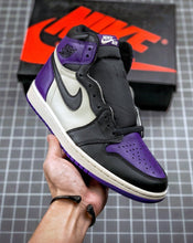 Carregar imagem no visualizador da galeria, Tênis Nike Air Jordan 1