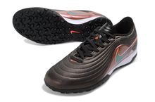 Carregar imagem no visualizador da galeria, Nike Tiempo Legend Maestro PRO Society - Hit up
