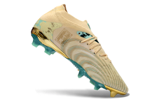 Carregar imagem no visualizador da galeria, Puma Future 9 Ultimate FG - CNY
