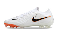 Carregar imagem no visualizador da galeria, Nike Phantom GX2 Elite FG - Branco Laranja
