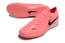 Carregar imagem no visualizador da galeria, Nike Phantom GX2 Elite Futsal - Mad Brilliance
