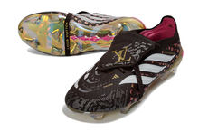 Carregar imagem no visualizador da galeria, Adidas Predator 26 Elite Tongue FG - Louis Vuitton Marrom
