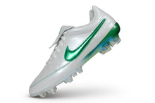 Carregar imagem no visualizador da galeria, Nike Tiempo Legend R10 Touch Of Gold
