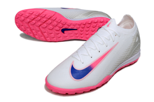 Carregar imagem no visualizador da galeria, Nike Air Zoom Mercurial Vapor 16 Elite TF - Branco Rosa
