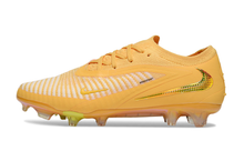 Carregar imagem no visualizador da galeria, Nike Phantom 6 Elite FG - Gold
