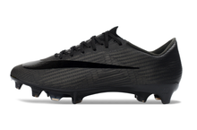 Carregar imagem no visualizador da galeria, Nike Air Zoom Mercurial Vapor 17 Elite FG - Preto
