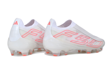 Carregar imagem no visualizador da galeria, Adidas F50 Elite Hyperfast Laceless FG - Branco
