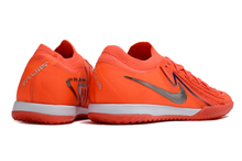 Carregar imagem no visualizador da galeria, Nike Phantom GX2 Elite Futsal - Erling Haaland
