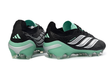 Carregar imagem no visualizador da galeria, Adidas Predator 26 Elite FG
